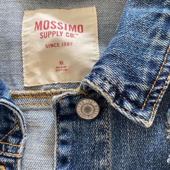 Jean Jacket - Picture 3 of 4